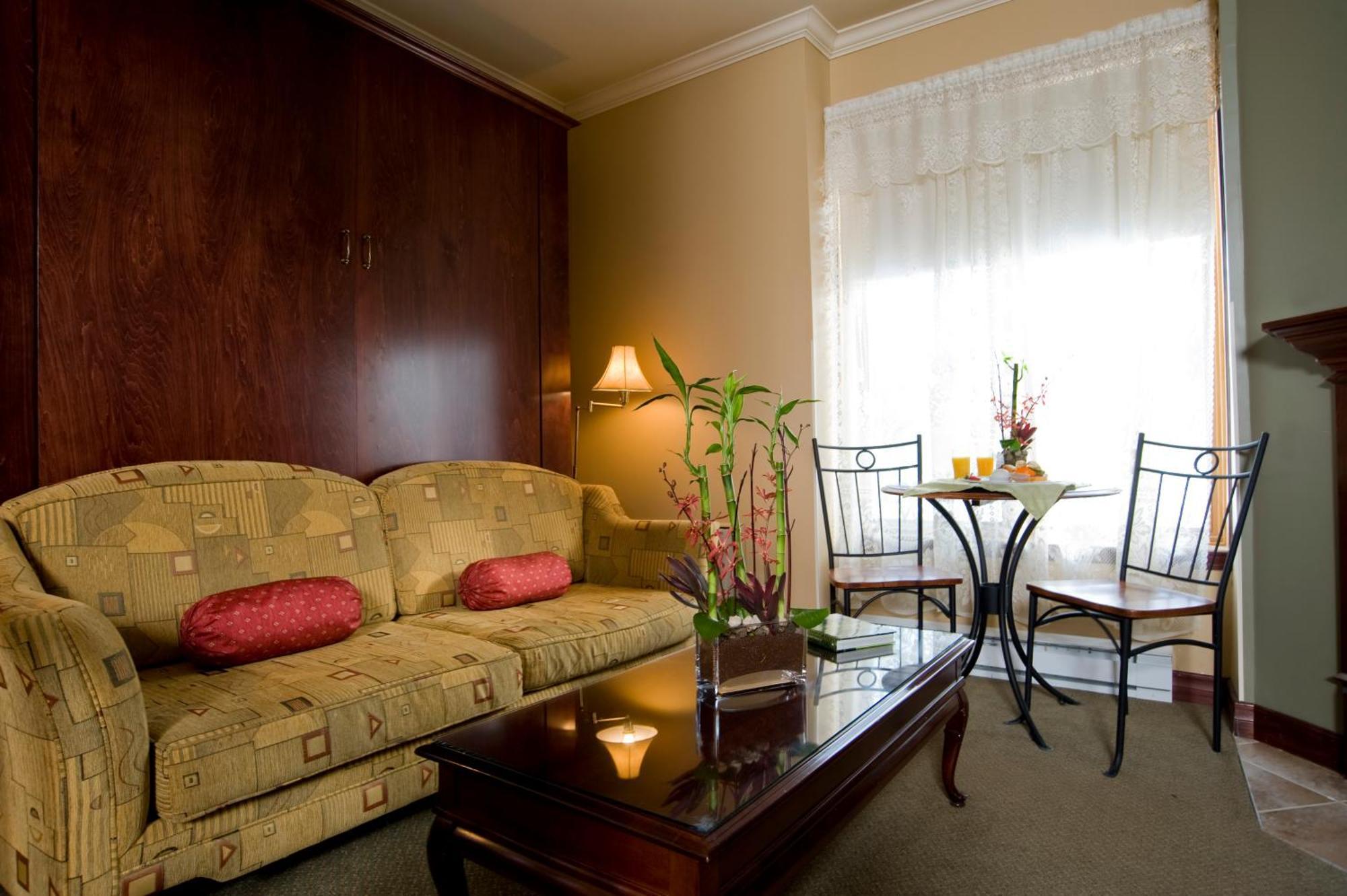 Relais St-Denis Ξενοδοχείο Saint-Sauveur-des-Monts Εξωτερικό φωτογραφία