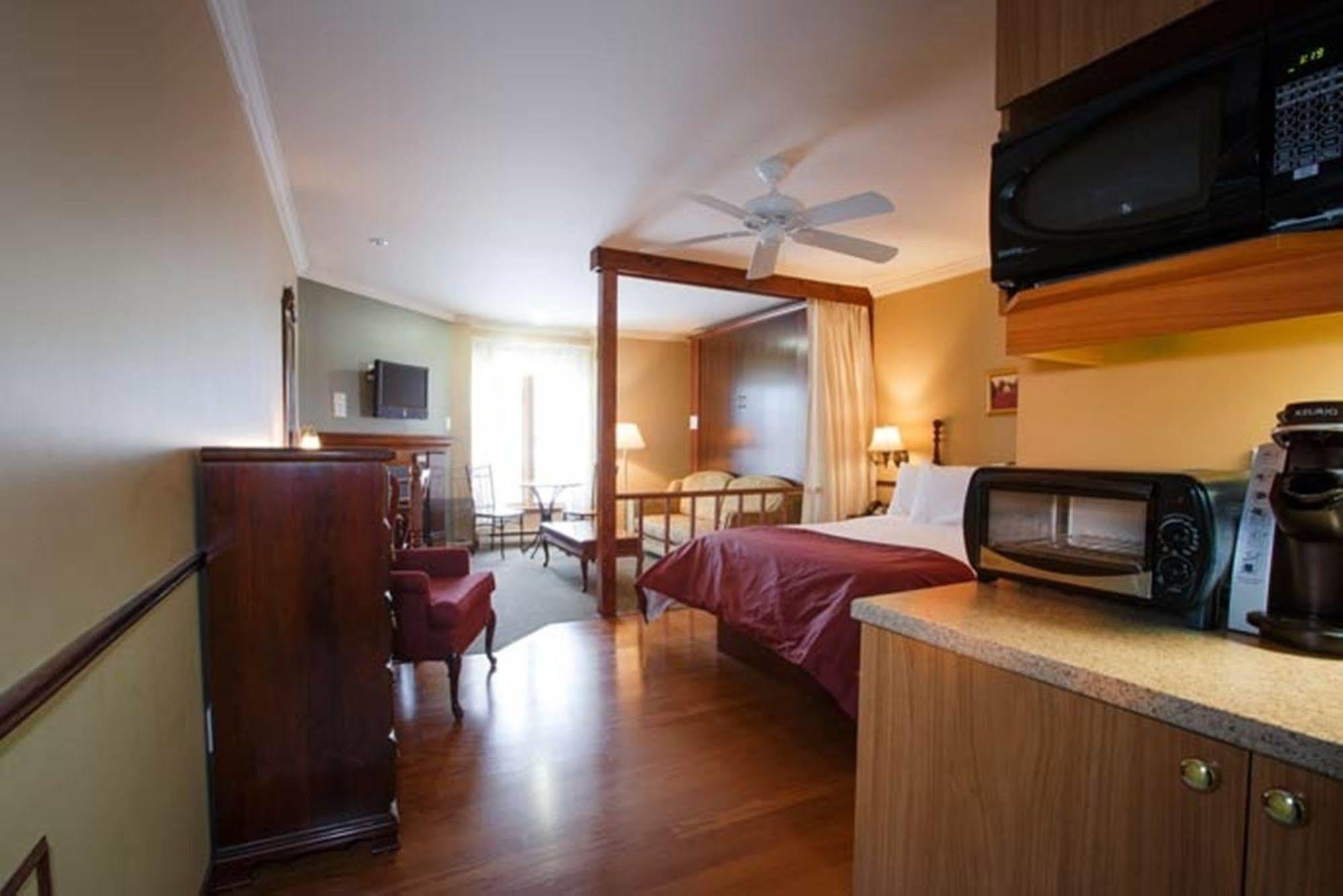 Relais St-Denis Ξενοδοχείο Saint-Sauveur-des-Monts Εξωτερικό φωτογραφία