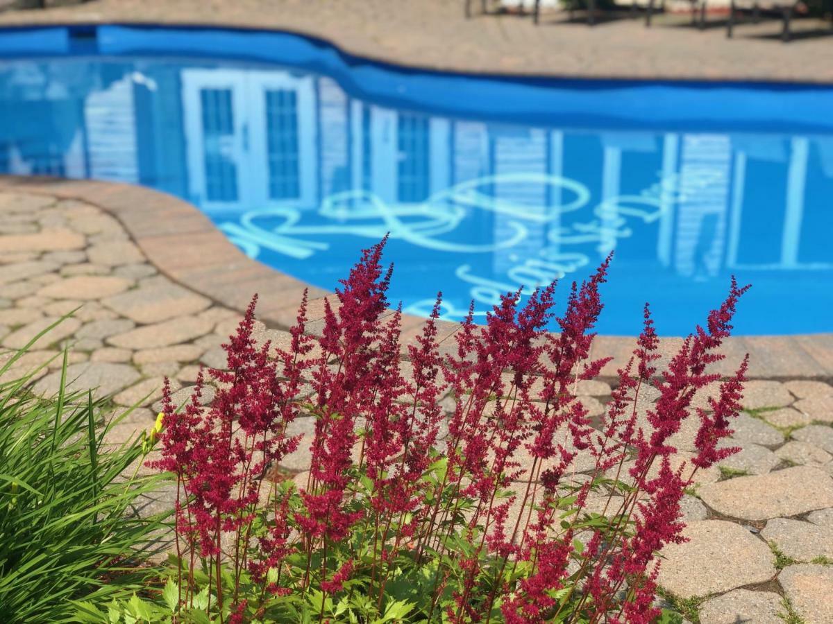 Relais St-Denis Ξενοδοχείο Saint-Sauveur-des-Monts Εξωτερικό φωτογραφία
